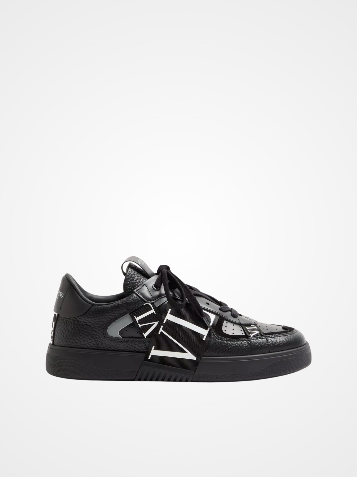 VL7N Sneakers
